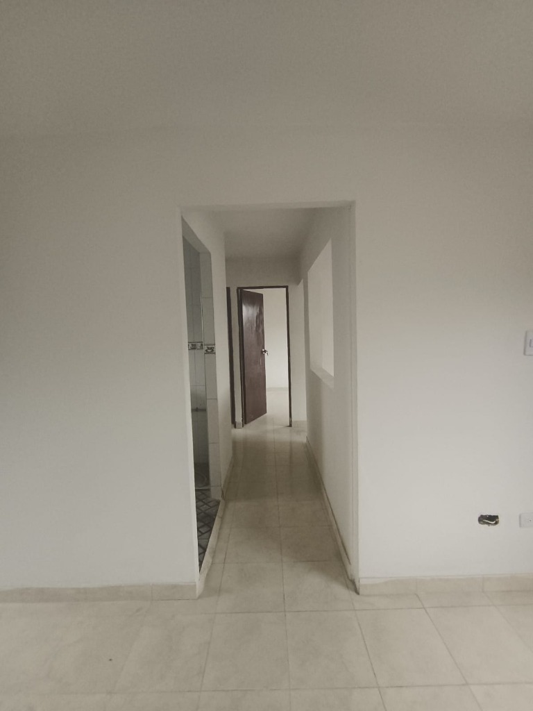 Hall de distribución hacia habitaciones y baño Los Molinos
